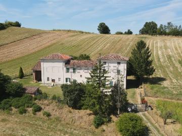 Case e ville in vendita di 510 m² in Via Falamera