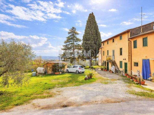 Case e ville in vendita di 513 m²