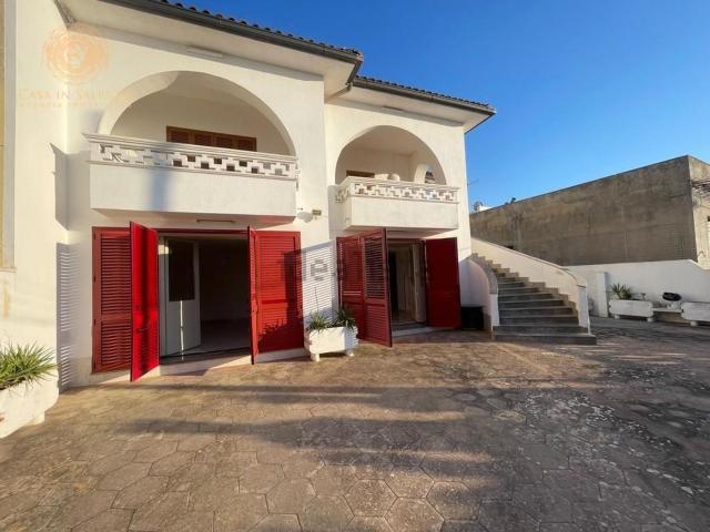 Case e ville in vendita di 514 m² in Via del Mare, 14