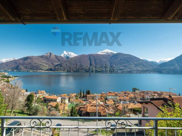 Case e ville in vendita di 520 m² in Via Carozzi, 32