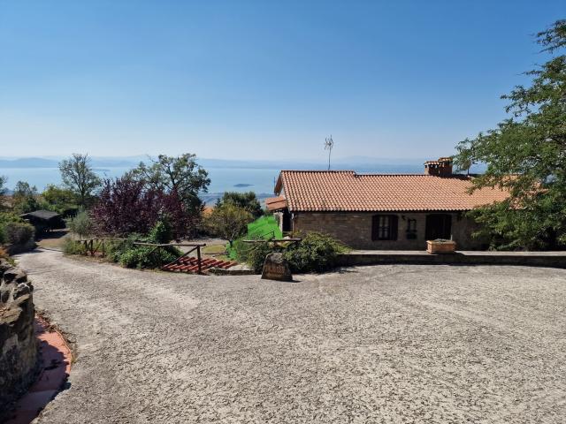 Case e ville in vendita di 520 m² in Via Sant&apos Antonio
