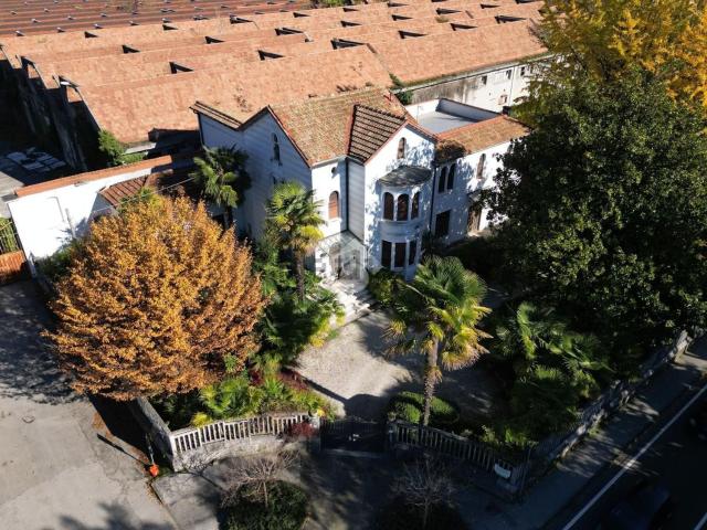 Case e ville in vendita di 520 m² in Via Pietro Maraschin, 28