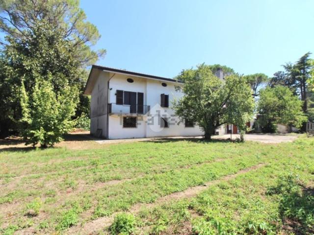 Case e ville in vendita di 525 m² in Via Mocenigo, 9