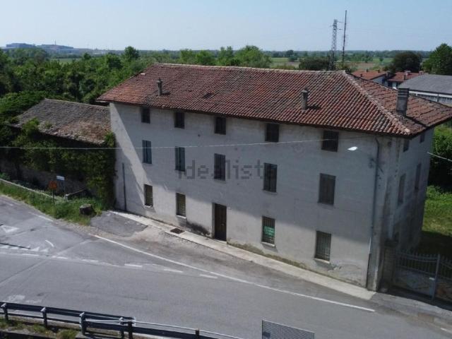 Case e ville in vendita di 529 m² in Via Veneto, 287