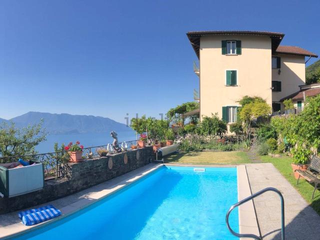Case e ville in vendita di 530 m² in Via Asilo