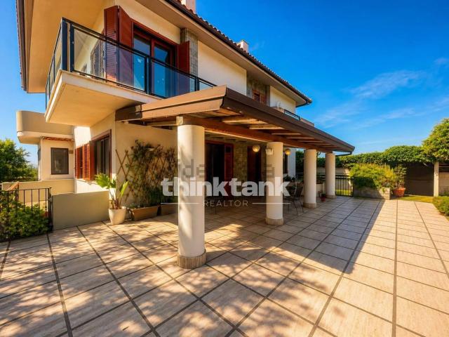 Case e ville in vendita di 531 m² in Via Antonello da Messina