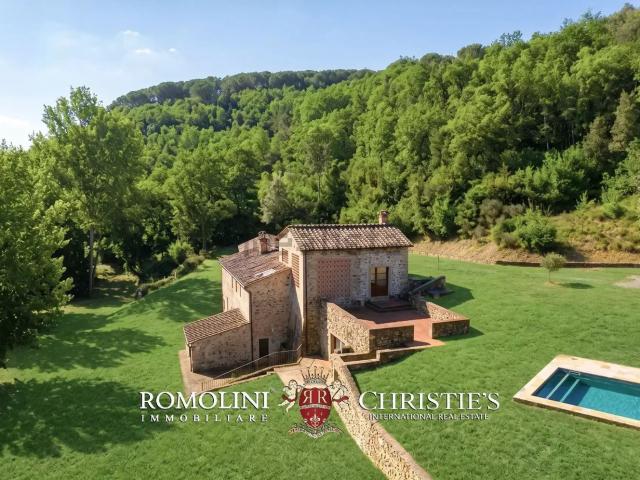 Case e ville in vendita di 535 m²