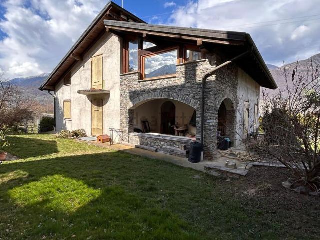 Case e ville in vendita di 538 m²