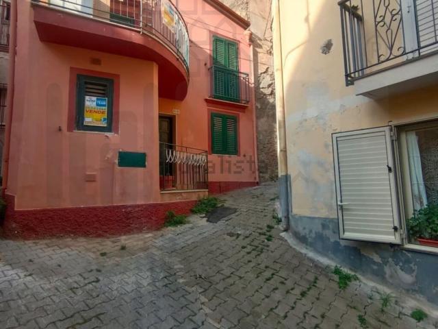 Case e ville in vendita di 57 m² in Via Comunale