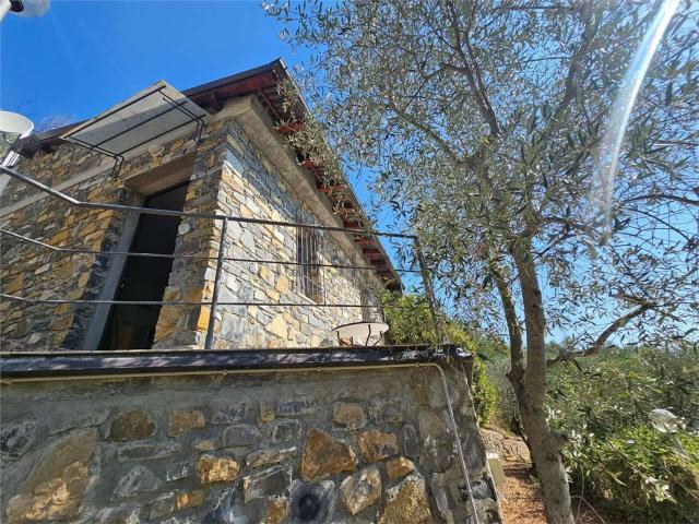 Case e ville in vendita di 57 m² in Via Nazionale