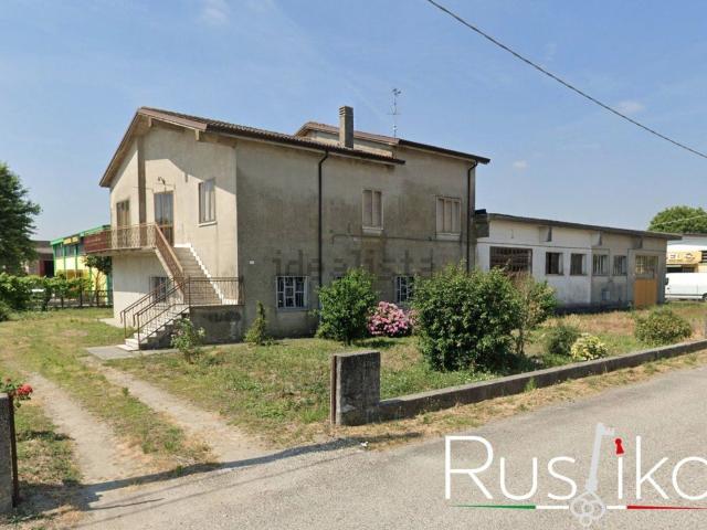 Case e ville in vendita di 540 m²