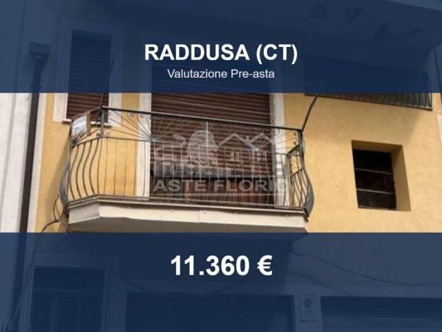 Case e ville in vendita di 54 m² in Via Roma, 17
