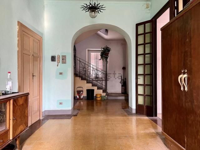 Case e ville in vendita di 550 m²