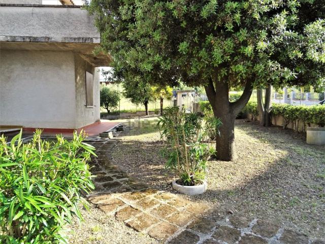 Case e ville in vendita di 550 m²