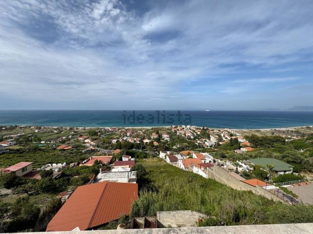 Case e ville in vendita di 550 m²