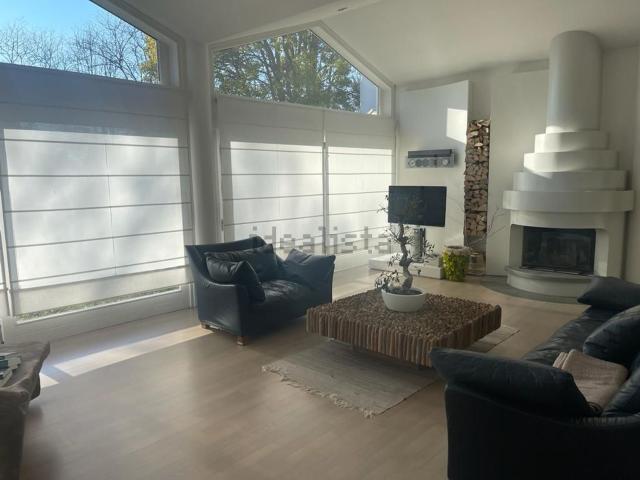 Case e ville in vendita di 550 m²