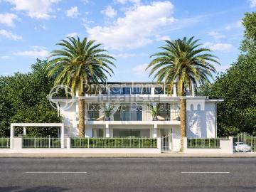 Case e ville in vendita di 550 m² in Via Nino Bixio