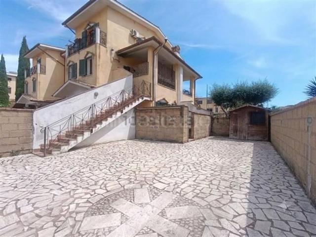 Case e ville in vendita di 55 m² in Via Taglio delle Cinque Miglia