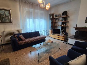 Case e ville in vendita di 560 m²