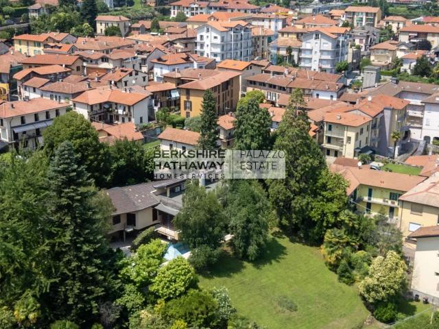 Case e ville in vendita di 562 m²