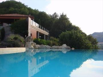 Case e ville in vendita di 567 m²
