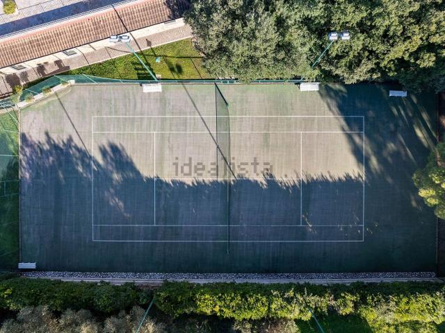 Case e ville in vendita di 570 m² in Località Santa Flora