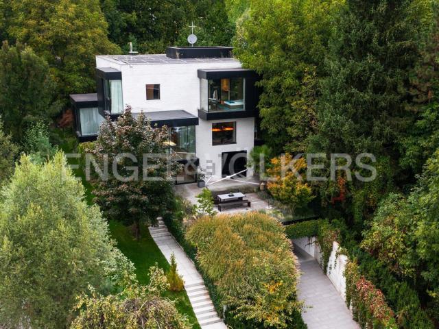 Case e ville in vendita di 574 m²
