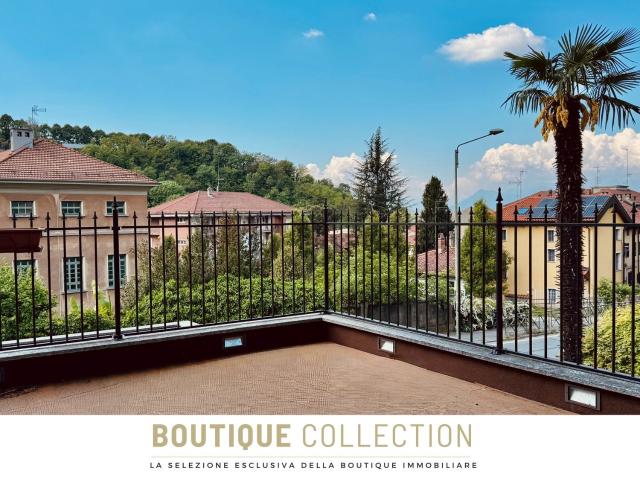 Case e ville in vendita di 575 m² in Strada al Traforo di Pino, 56