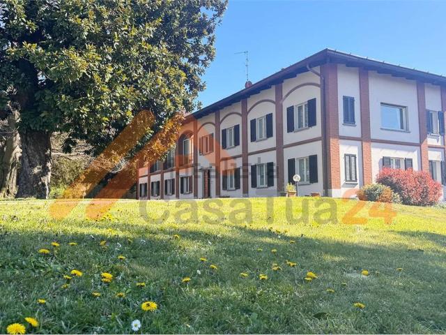 Case e ville in vendita di 586 m² in Via Unione, 30