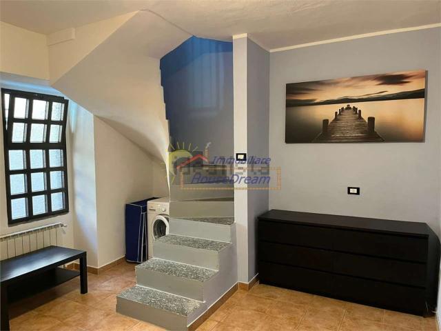 Case e ville in vendita di 63 m² in Via Camillo Benso Conte di Cavour, 35