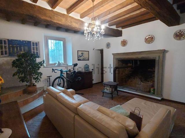Case e ville in vendita di 600 m²