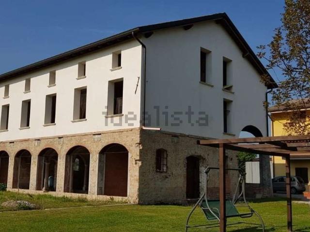 Case e ville in vendita di 600 m²