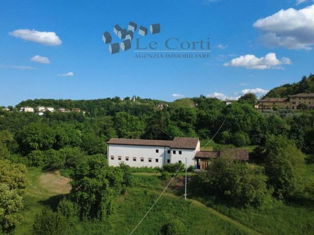 Case e ville in vendita di 600 m²