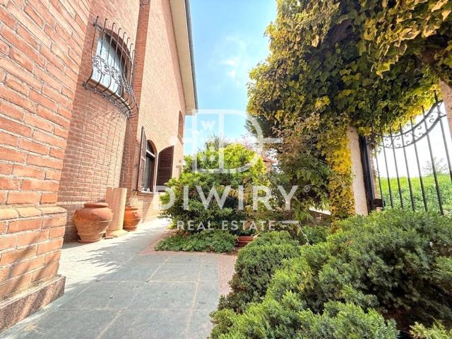 Case e ville in vendita di 600 m²