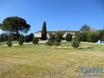 Case e ville in vendita di 600 m²