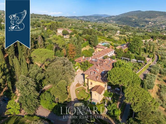 Case e ville in vendita di 600 m²