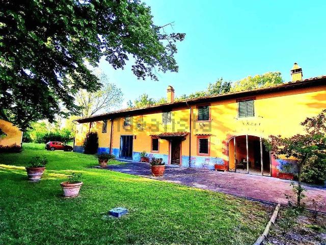 Case e ville in vendita di 600 m² in Via Argine della Bardena