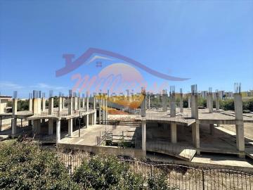Case e ville in vendita di 600 m² in Via Luigi Maria Monti