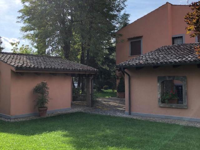 Case e ville in vendita di 600 m² in Contrada Torello