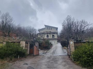 Case e ville in vendita di 600 m² in Contrada Valle