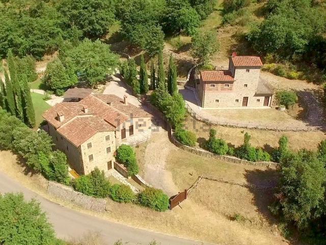 Case e ville in vendita di 600 m² in Strada Provinciale 105