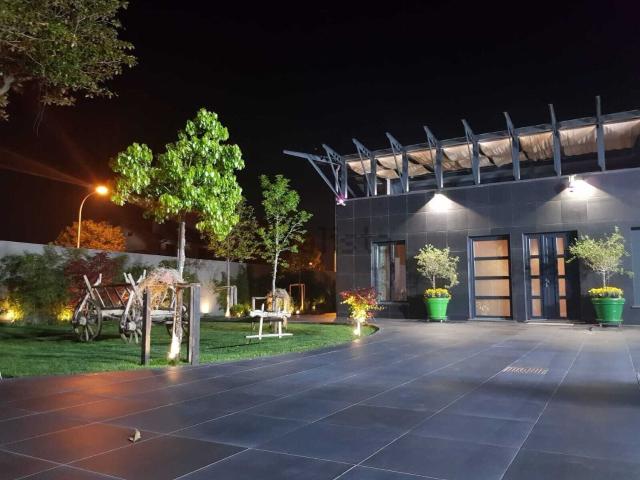 Case e ville in vendita di 606 m² in Via Latina