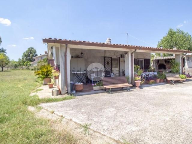 Case e ville in vendita di 60 m² in Strada di Villa Felice