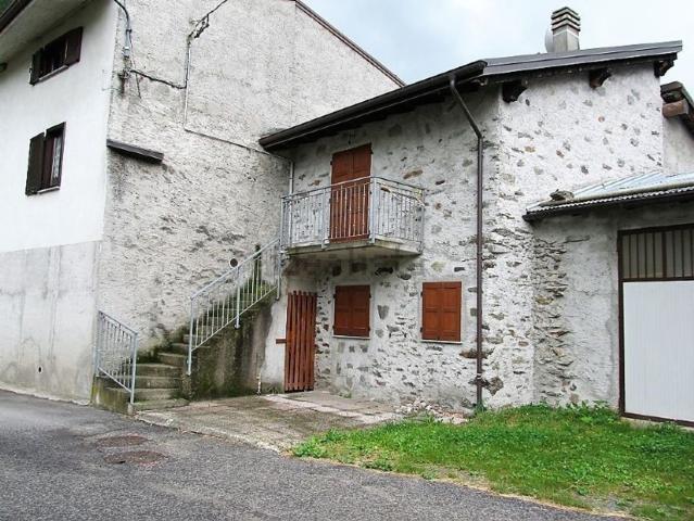Case e ville in vendita di 60 m² in Via Crespinedo