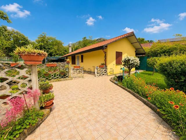 Case e ville in vendita di 60 m² in Via Lanzo Interno, 55