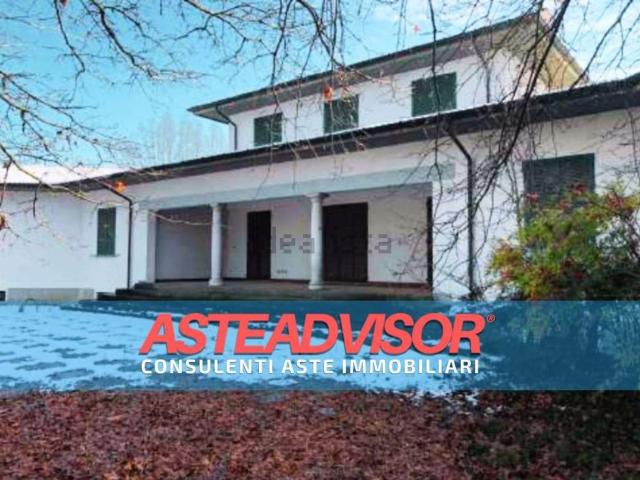 Case e ville in vendita di 612 m² in Strada Comunale