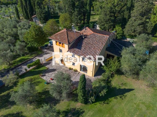 Case e ville in vendita di 624 m²