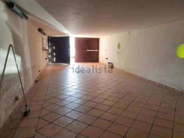 Case e ville in vendita di 624 m² in Via Sant&apos Anna