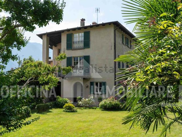 Case e ville in vendita di 628 m² in Via San Rocco
