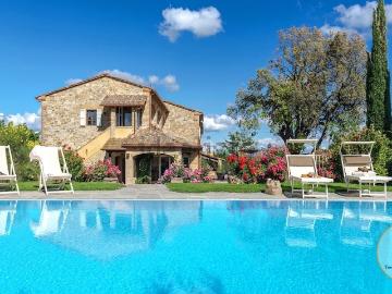Case e ville in vendita di 631 m²